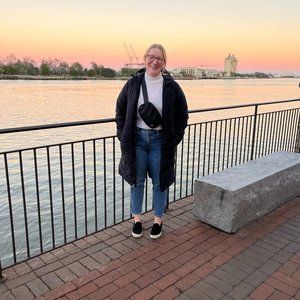 Meet your Posher, Abby